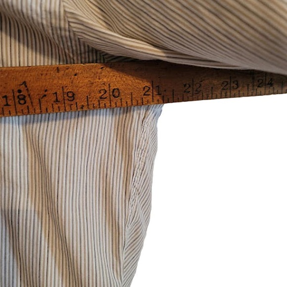 Burberrys of London- Button up shirt- Chest 21 inches - Picture 5 of 7